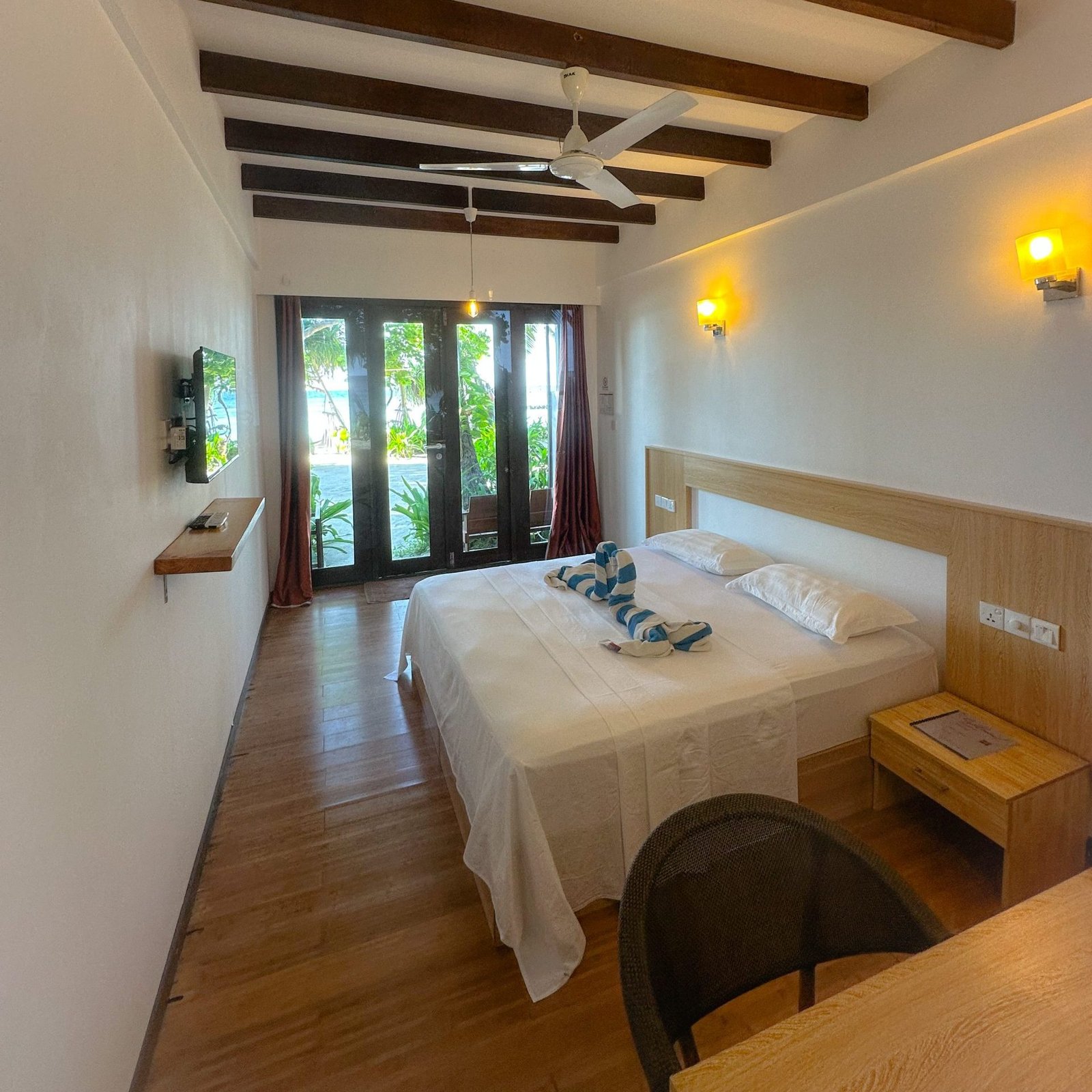 961B3EC1-C537-4D6B-9F68-2121DE132266